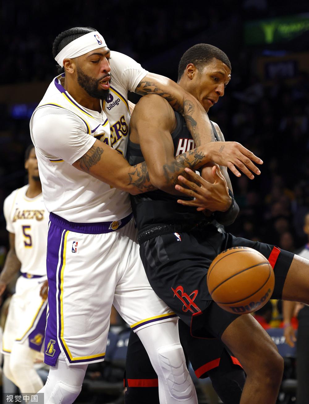 而對於未來 而對於未來